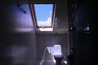 Гостевой дом Эллаиса Адлер Двухместная комната с видом на море (мансарда, 4 этаж)-13