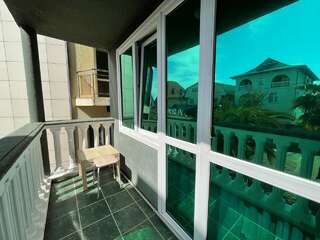 Гостевой дом Эллаиса Адлер Двухместная комната с балконом и видом во внутренний двор-6