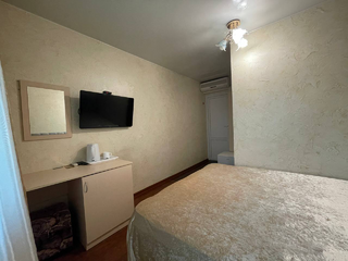 Гостевой дом Эллаиса Адлер Двухместная комната с балконом и видом во внутренний двор-2