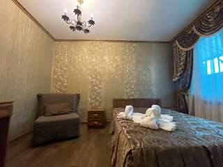 Гостевой дом Эллаиса Адлер Трехместная комната (на 1 этаже)-3